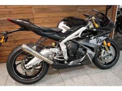 Triumph Daytona Moto2 765 2020
