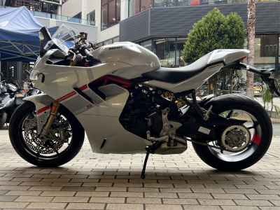 Ducati Supersport 950 S 2025