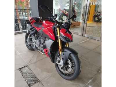 Ducati Streetfighter V2S 2025