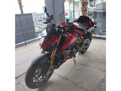 Ducati Streetfighter V2S 2025