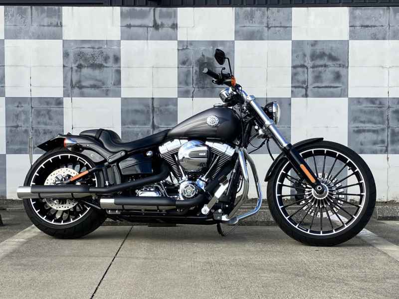 Harley-Davidson Breakout FXSB1580 2016