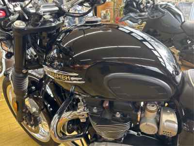 Triumph Bonneville T120 2023