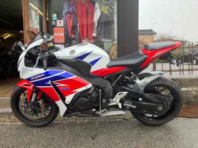 Honda CBR1000RR 2015