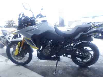 Suzuki V-Strom 800 DE 2024