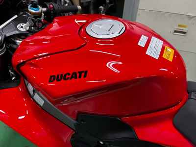 Ducati Panigale V4S 2025