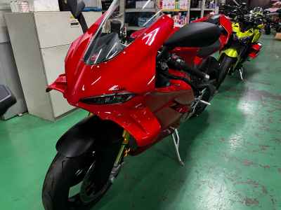 Ducati Panigale V4S 2025