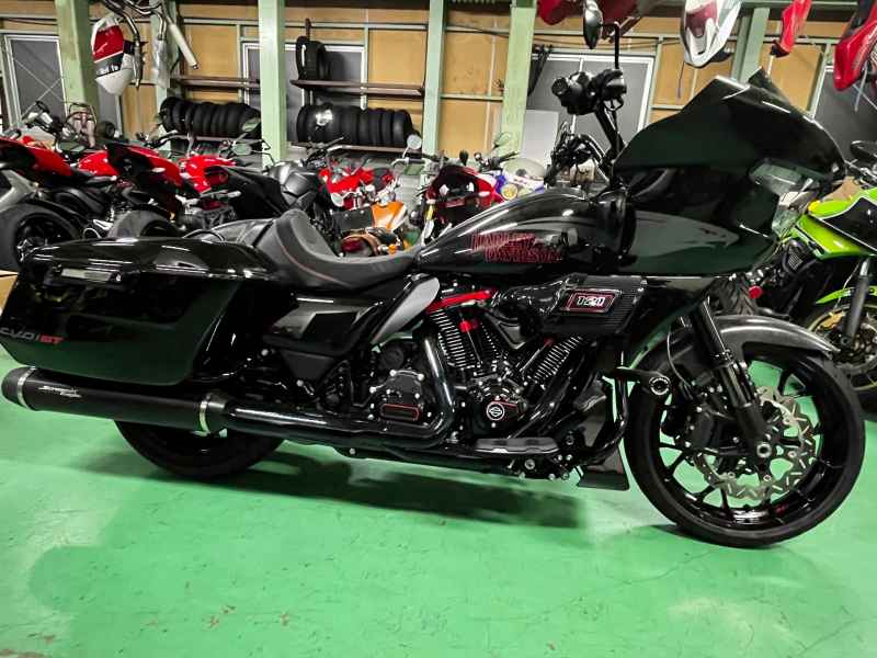 Harley-Davidson Road Glide FLTRXSTSE1980 CVO 2024