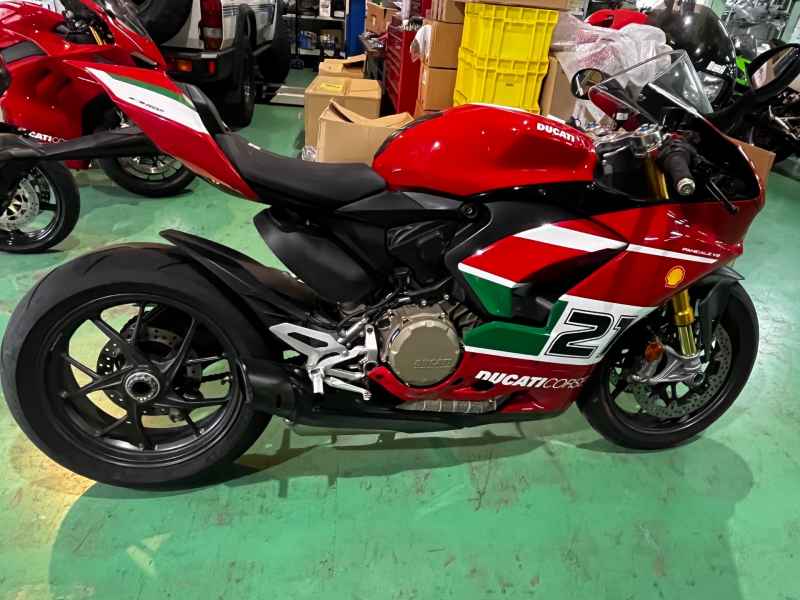 Ducati Panigale V2 Bayliss 2024
