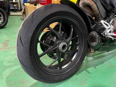 Ducati Panigale V2 Bayliss 2024