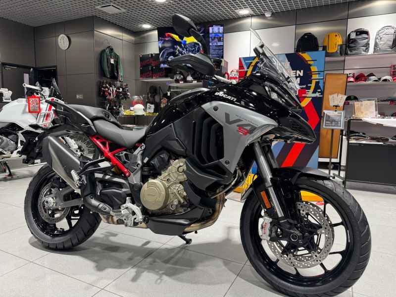Ducati Multistrada V4S 2026