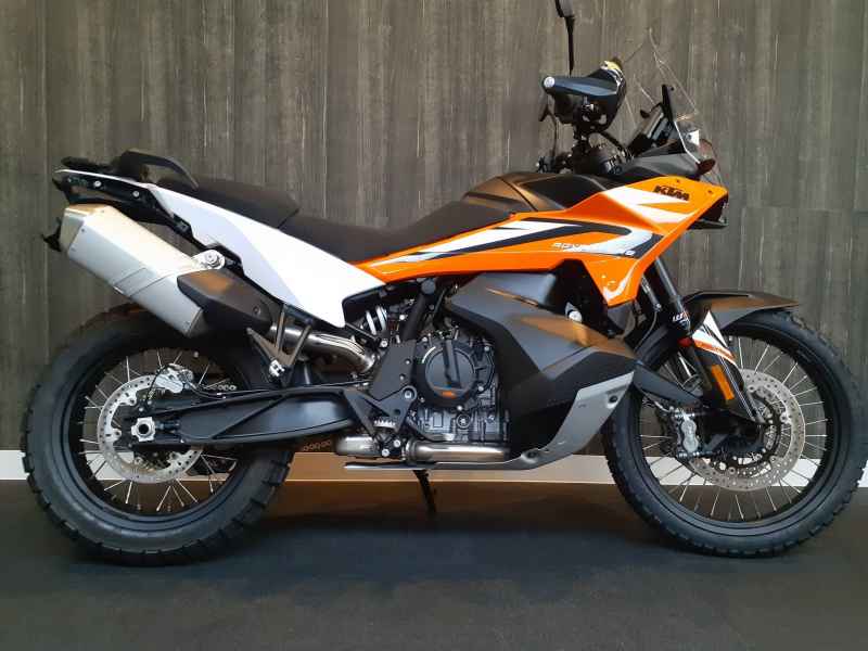 KTM 890 Adventure 2024