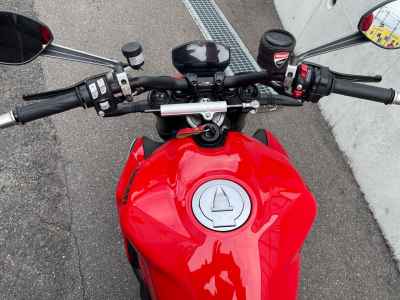 Ducati Streetfighter V2 2025