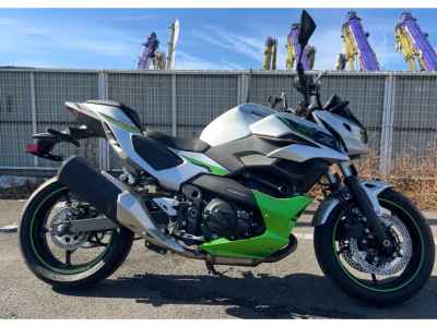 Kawasaki Ninja 7 Hybrid 2025