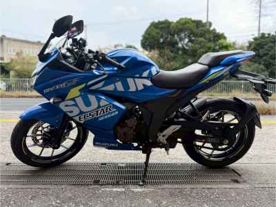 Suzuki Gixxer 250SF