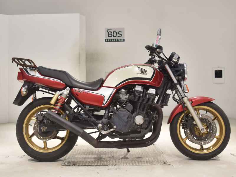 Honda CB750SF 2009