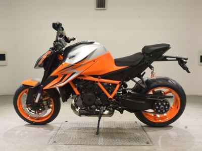 KTM 1290 Super Duke R