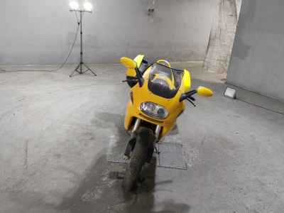 Ducati ST2 2005