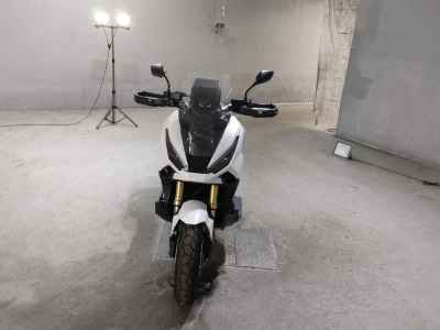 Honda X-Adv 750 2025