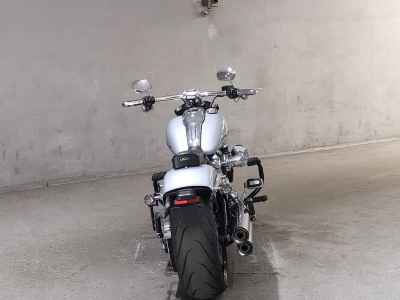 Harley-Davidson Breakout FXBR1920 2023