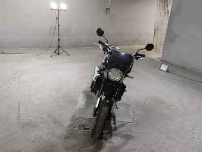 Kawasaki Z900RS 2023