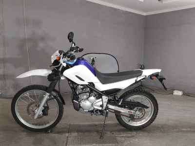 Yamaha XT250 Serow 2018