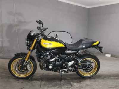 Kawasaki Z900RS SE 2023