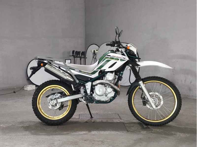 Yamaha XT250 Serow