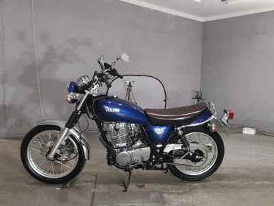 Yamaha SR400 2021