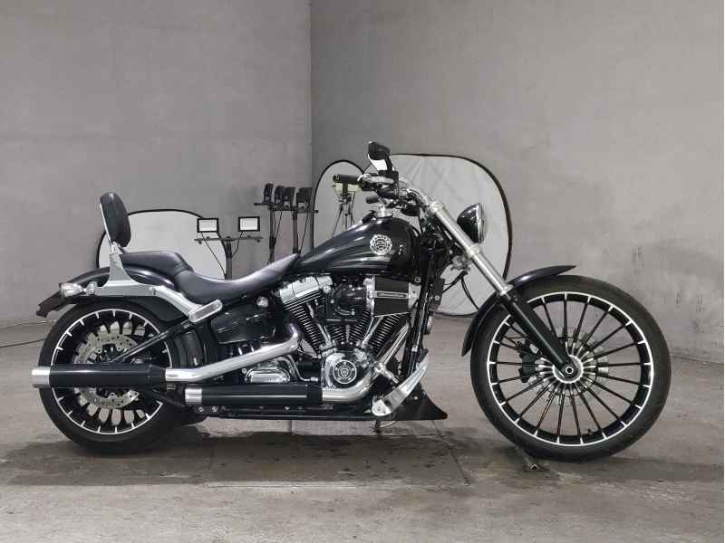 Harley-Davidson Breakout FXSB1690 2016