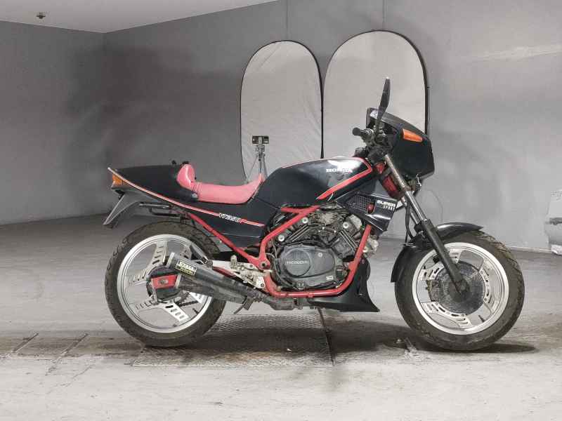Honda VT250F Xelvis