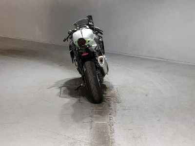 Kawasaki Ninja ZX-4RR 2025