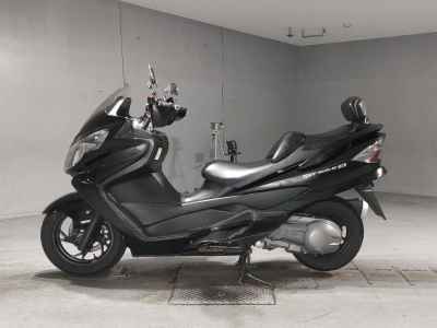 Suzuki Skywave 250S