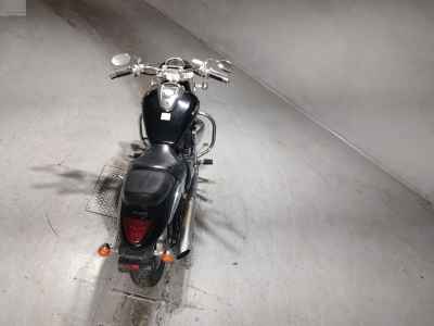 Suzuki Boulevard 400 2011