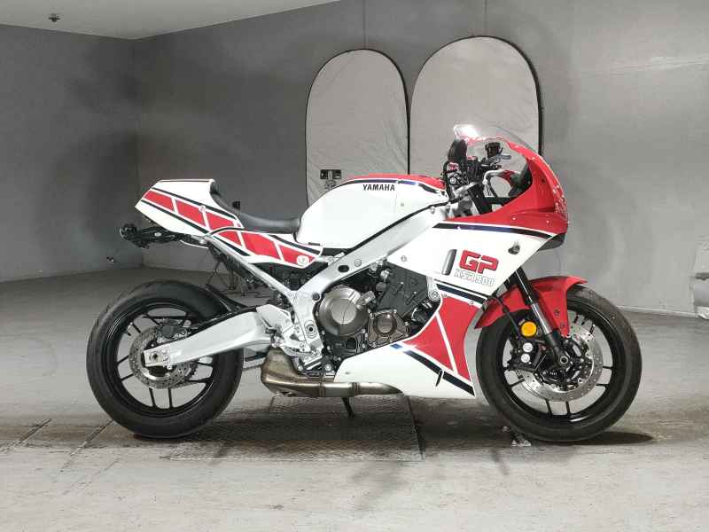 Yamaha XSR900 GP 2024