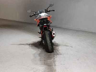KTM 1290 Super Duke R