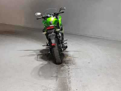 Kawasaki Ninja 400R 2013