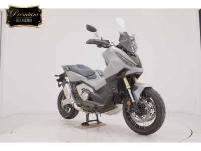 Honda X-Adv 750 2025