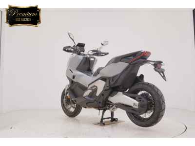 Honda X-Adv 750 2025