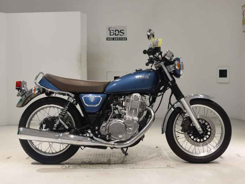 Yamaha SR400 2020