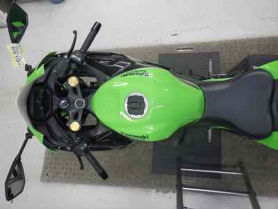 Kawasaki Ninja ZX-4RR 2024