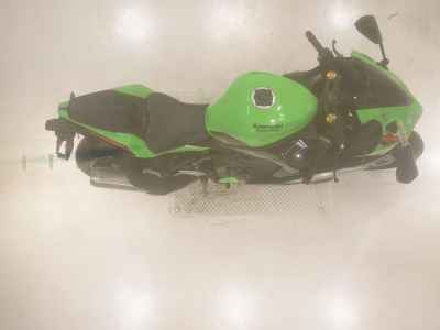 Kawasaki Ninja ZX-4RR 2024