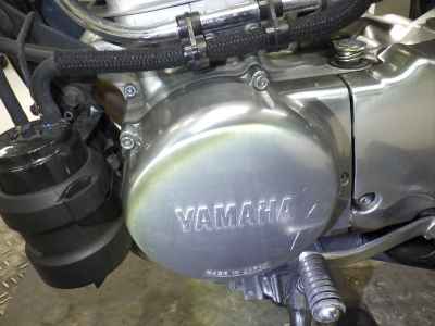Yamaha SR400 2021