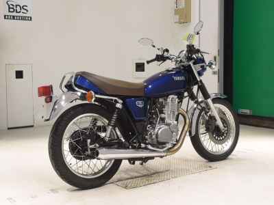 Yamaha SR400 2021