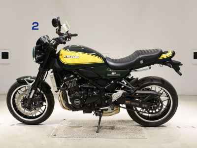 Kawasaki Z900RS 2023