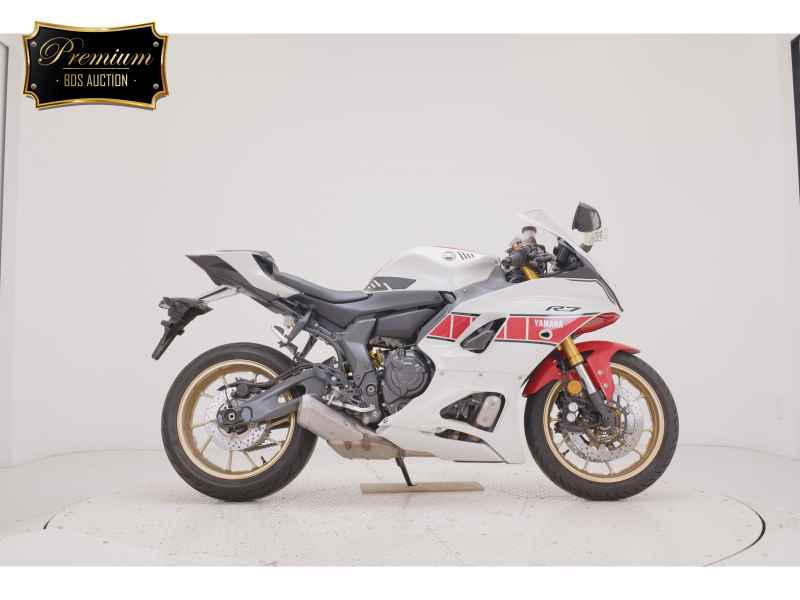 Yamaha YZF-R7 2022