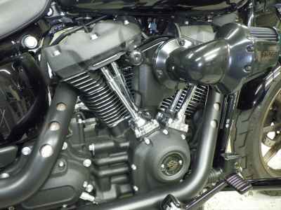 Harley-Davidson FXLRS 2024