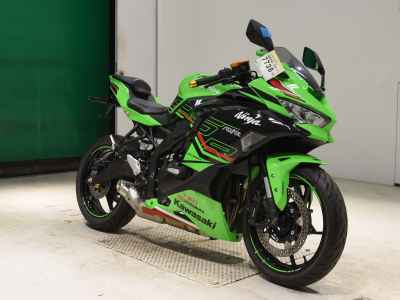 Kawasaki Ninja ZX-25R KRT Edition 2023
