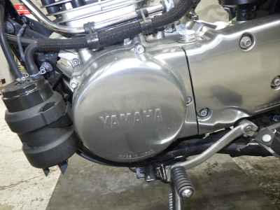 Yamaha SR400 2019