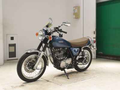 Yamaha SR400 2019