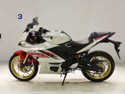 Yamaha YZF-R3 2022